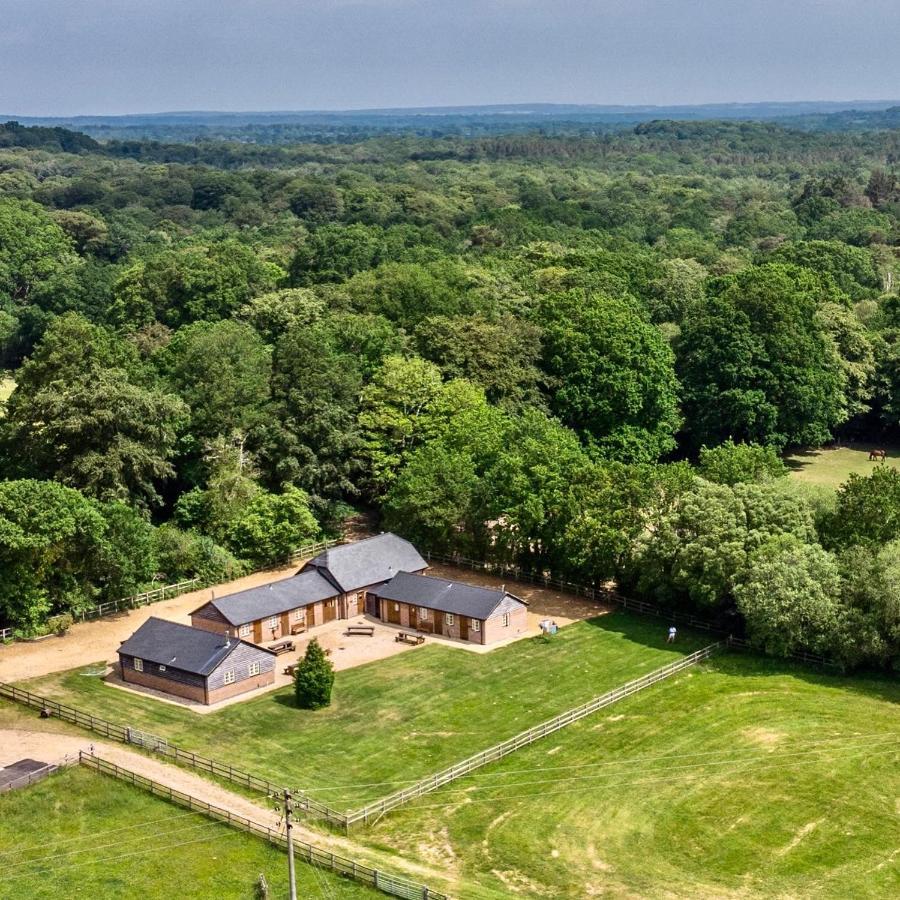 Mill Lane Farm Holiday Cottages Lyndhurst Exterior photo